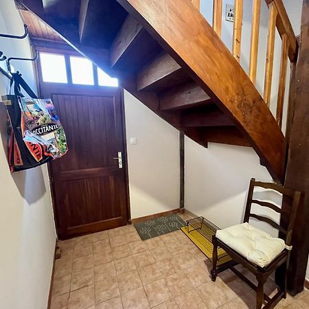La Petite Ourse Maison De Village A Oust Экстерьер фото