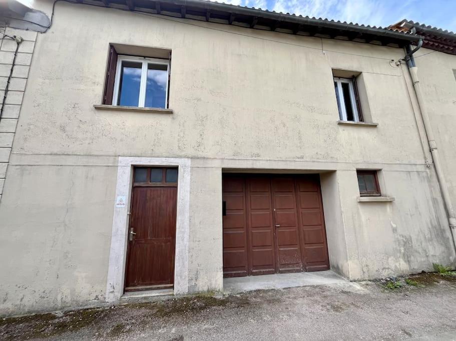 La Petite Ourse Maison De Village A Oust Экстерьер фото